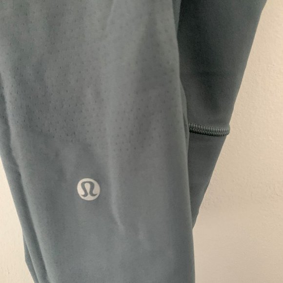 Lululemon Zone In Leggings - Picture 4 of 7
